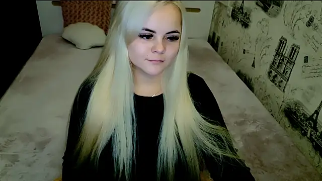 lovely-eyes online show from November 1, 8:13 pm