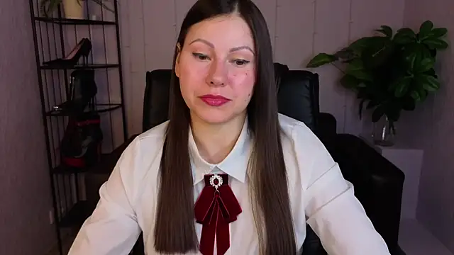 Dana  dom online show from April 9, 2:14 am