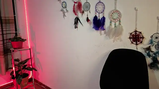 Zoe--khalL online show from July 24, 3:15 am