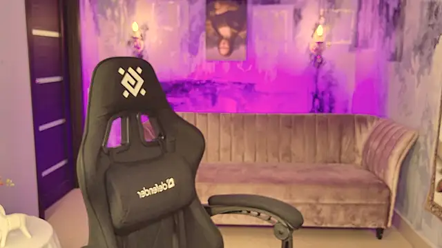 FioraMarmoris online show from September 13, 11:29 am