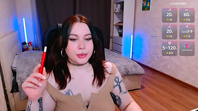 Snow-White  online show from March 13, 8:43 pm