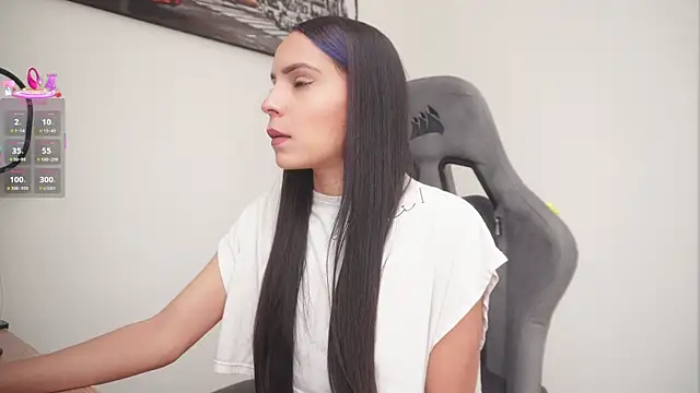 little-eli online show from April 1, 7:11 pm