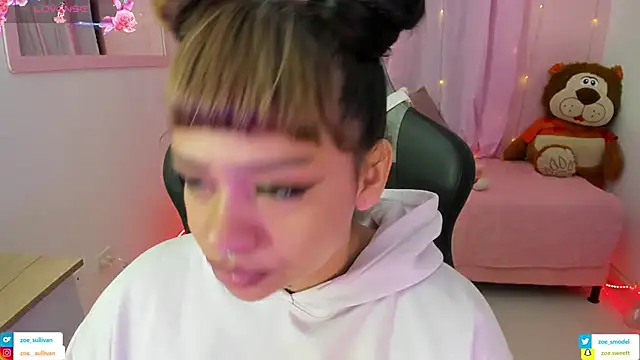 zoesullivan online show from November 7, 9:48 am