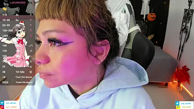 zoesullivan online show from October 23, 9:48 am