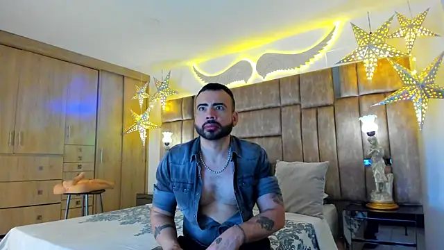 petterwilly1 online show from November 8, 3:39 pm