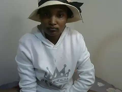 StacyGee24 online show from September 23, 1:42 pm