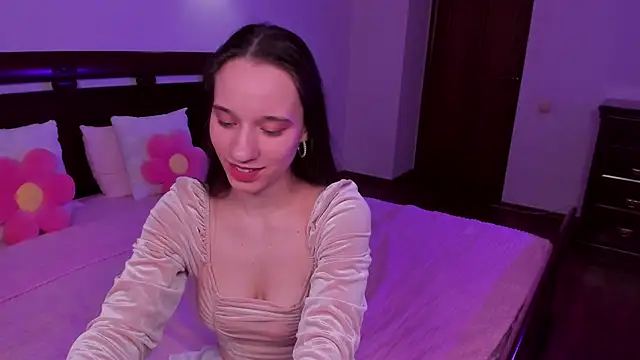 StaceySunny online show from March 22, 6:58 pm