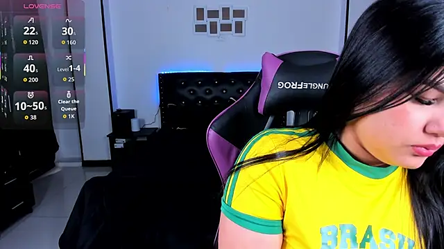 Meghan As online show from October 20, 2:53 pm