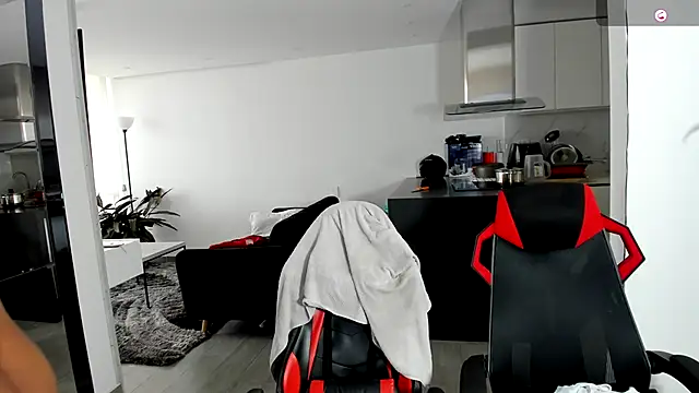 TROYWESLY- online show from November 9, 4:03 pm