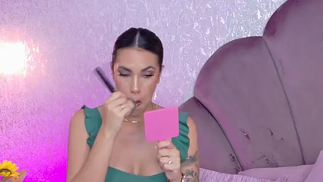 Camille Torres online show from December 13, 8:37 pm