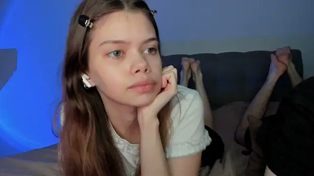 chansetolove online show from October 12, 9:50 pm