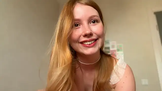 HoneyAudrey online show from May 7, 2:38 am