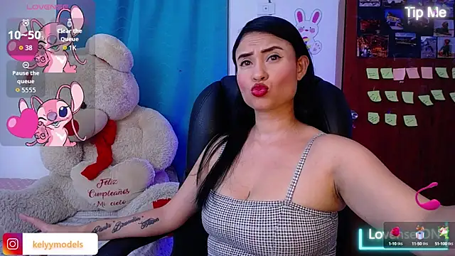 keelly richaardson1 online show from September 11, 11:16 pm