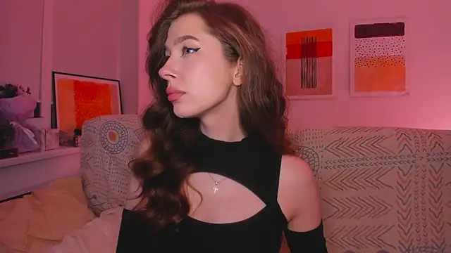 tenderdreams online show from June 4, 9:41 pm