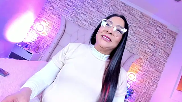 Gina Myers online show from March 5, 12:01 pm