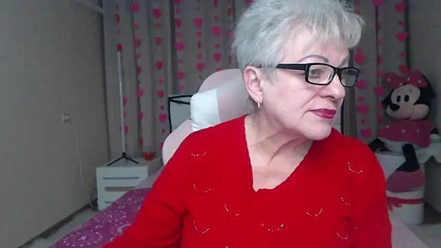 KayleSmoll online show from February 11, 8:10 pm