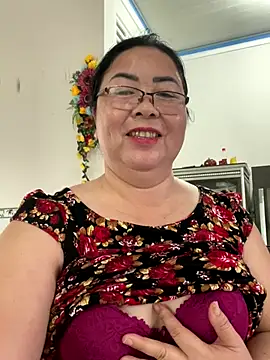 NDith online show from October 2, 9:58 am