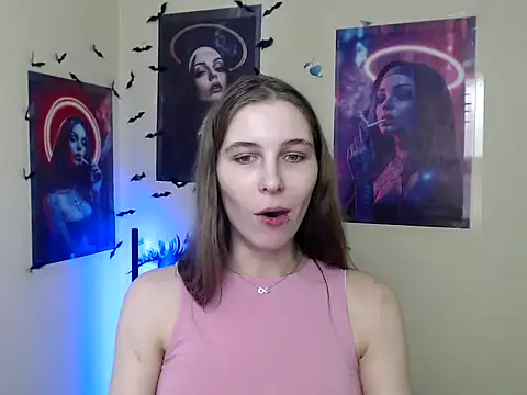 StrangerGi online show from February 12, 1:02 pm