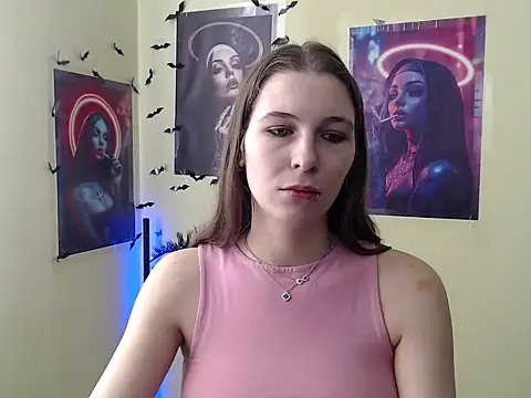 StrangerGi online show from March 8, 6:50 am