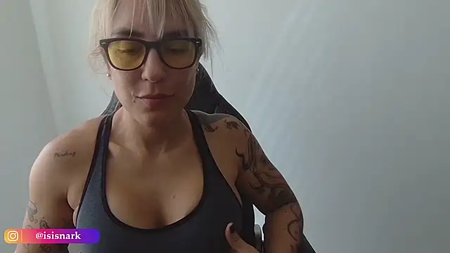 ValkyriaRose online show from February 5, 3:37 pm