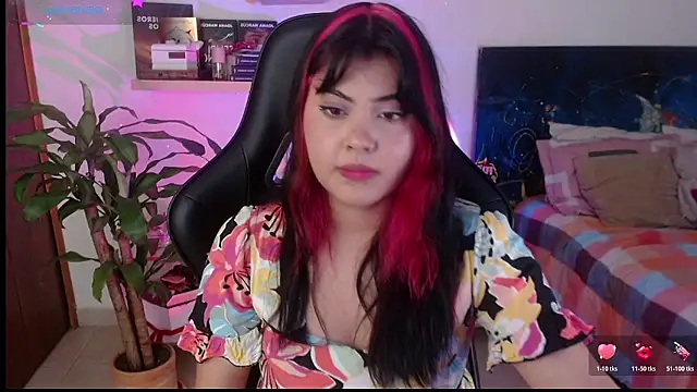 SusyAlvarez online show from January 6, 10:13 pm