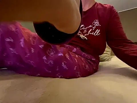 Marilou1983 online show from September 12, 8:49 pm