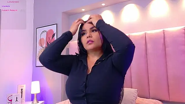 KeilyRoss online show from November 1, 8:02 pm