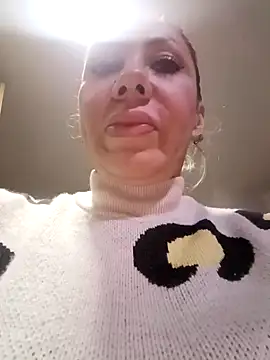 coral smitth online show from October 14, 7:38 pm