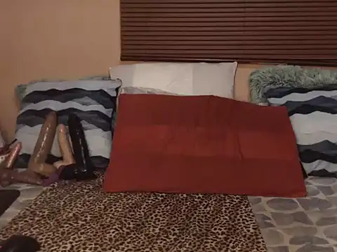 LONGBLKCLIT36 online show from October 24, 2:51 am