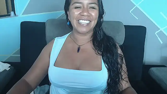 saggil23 online show from June 6, 5:36 am