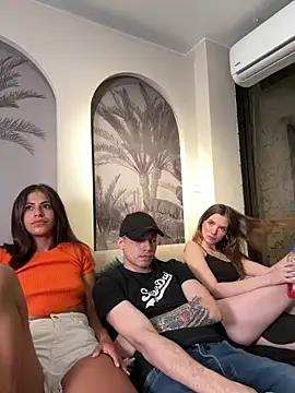 samantha kevin online show from March 4, 4:08 am