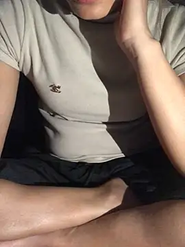 Cute lady99 online show from January 11, 3:50 pm