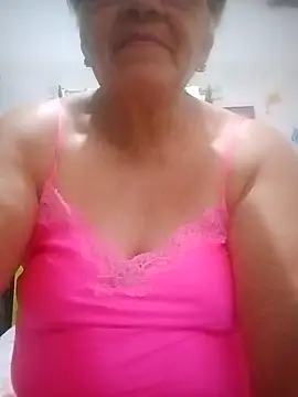 Madrastrahot69 online show from September 19, 4:00 am