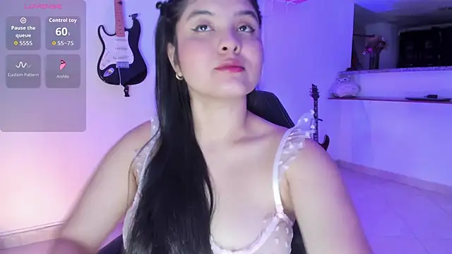 lilpervertgirl online show from September 27, 4:41 am