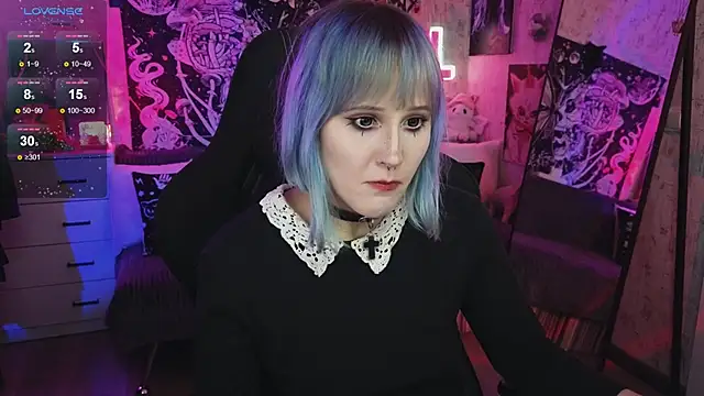 little Elika online show from September 15, 9:55 pm