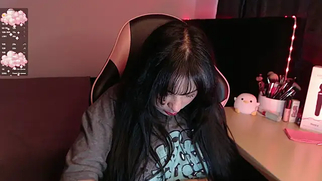 Theprojectsaraa online show from February 10, 3:37 pm