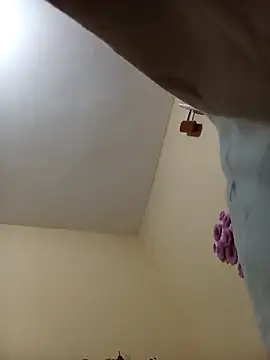 sexxylucia online show from April 26, 5:21 pm