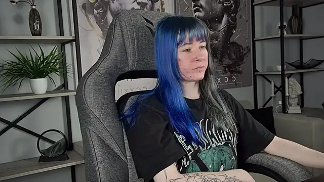 LexiWenford online show from April 16, 2:56 am