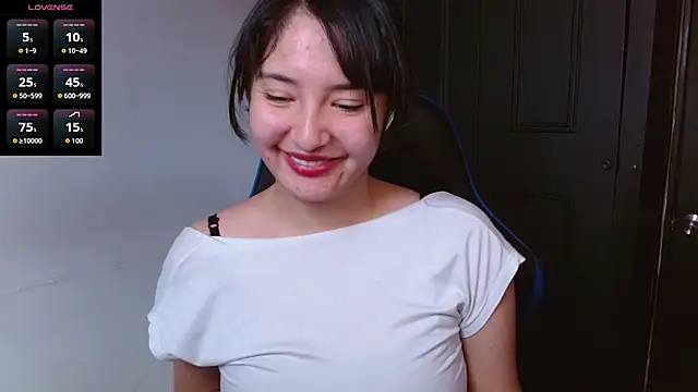 alexaa08 online show from July 24, 2:59 pm