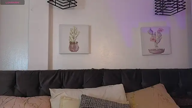 Natasha Kinski online show from September 17, 7:56 pm