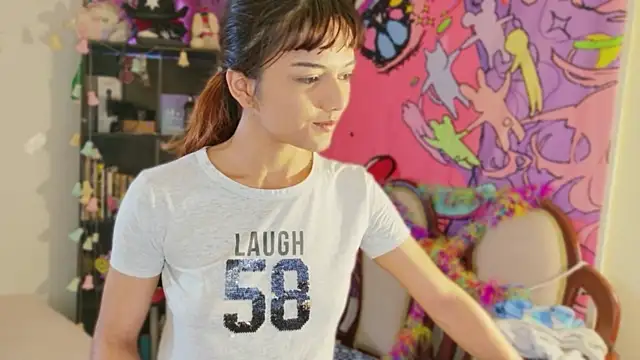 kittyzenn online show from December 1, 8:22 pm