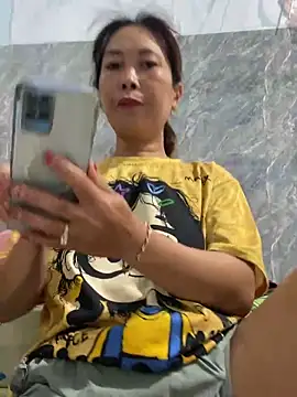 Linaannn online show from October 21, 12:14 am