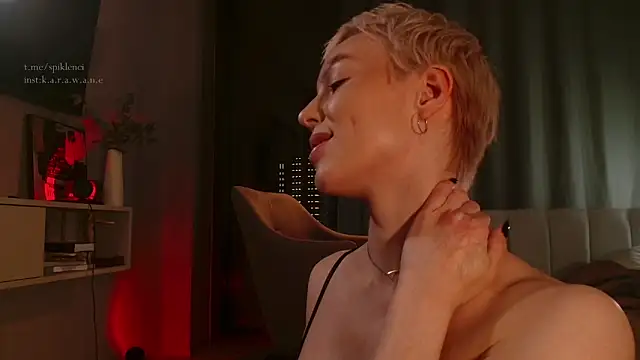 spiklencii online show from April 19, 6:10 pm