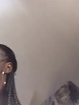 gymyagirlll online show from October 25, 2:25 pm