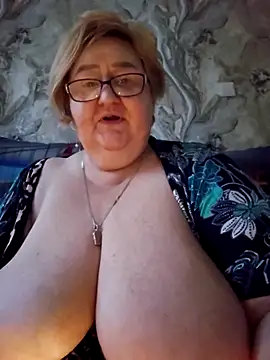 Awn290668 online show from February 12, 5:42 am