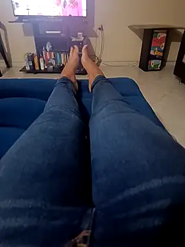 carlajames  online show from March 25, 12:49 am