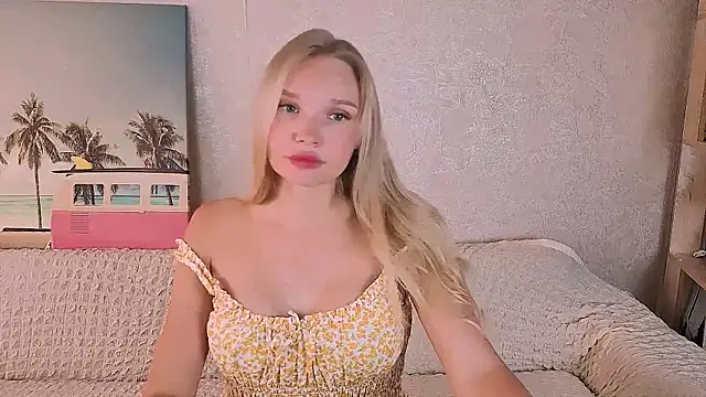 BoysLoveBlondee online show from September 23, 6:33 am