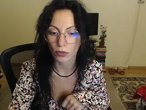 Emmatoo online show from October 16, 5:48 pm