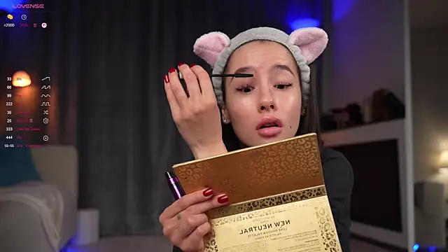 Amely Young online show from September 12, 1:39 am