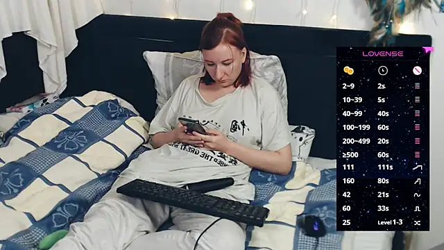 licentia  poetica online show from November 30, 11:42 pm